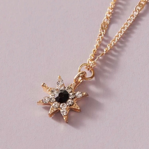 3/$30 💛 Multi Layered Charm Necklace - Picture 4 of 4